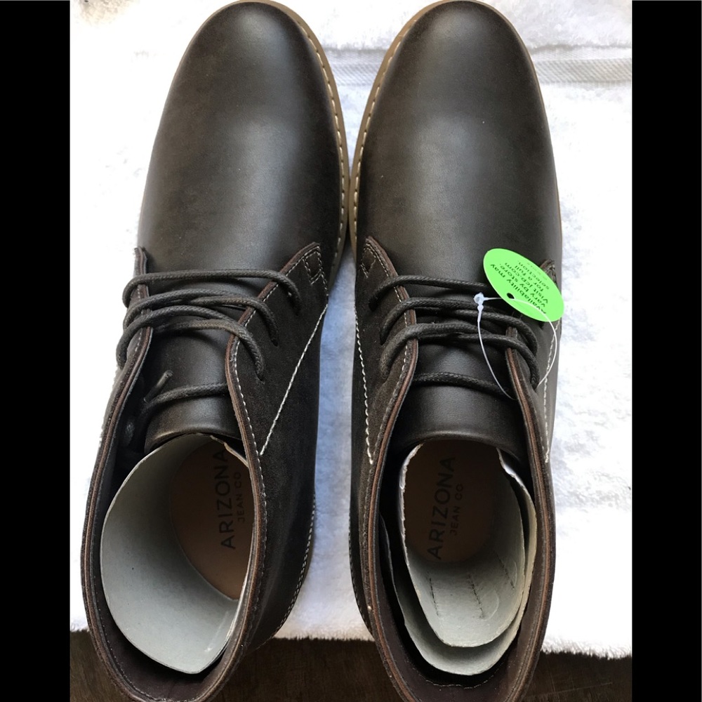 Arizona Men’s Shoe - Size 10